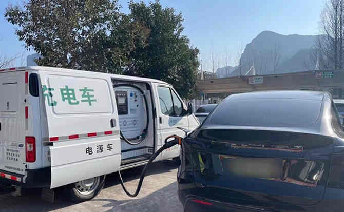 隆化汽车搭电
